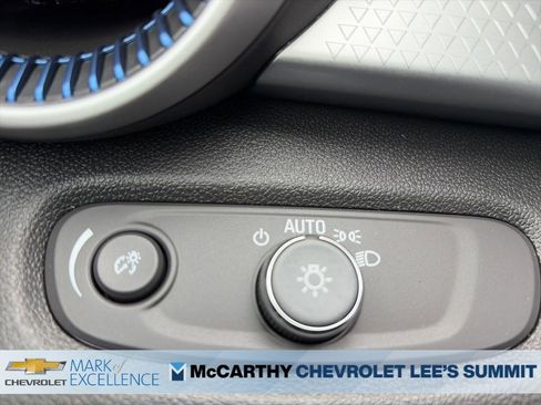 New 2026 Chevrolet Trax LS w/ LS Convenience Package FWD image 14