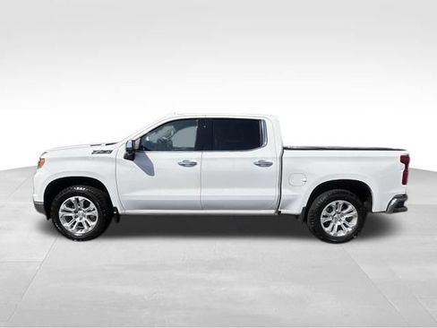 Used 2023 Chevrolet Silverado 1500 LTZ AWD/4WD image 3