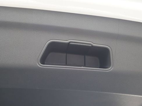 New 2025 Chevrolet Suburban Premier image 47