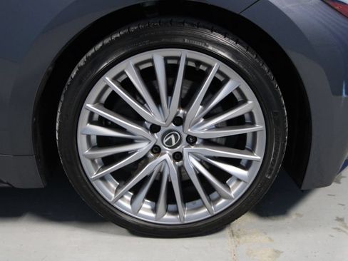 Used 2024 Lexus IS 300 w/ Premium Package RWD image 35