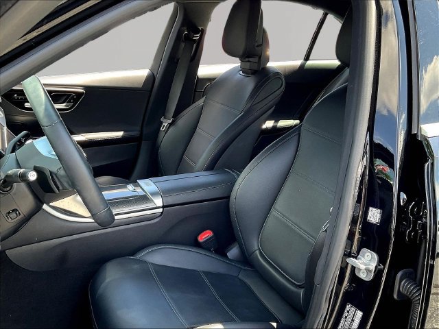 Used 2023 Mercedes-Benz C 300 Sedan image 21