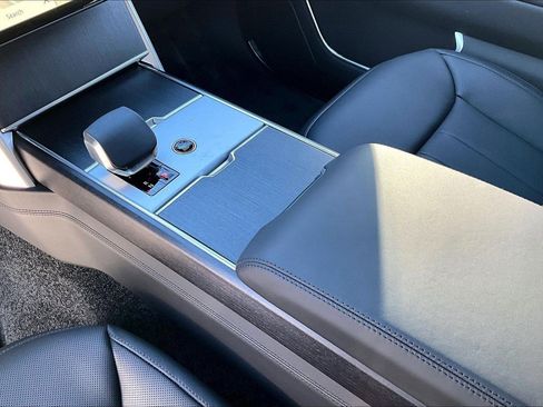 New 2026 Land Rover Range Rover SE AWD/4WD image 11