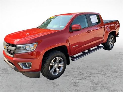 Used 2015 Chevrolet Colorado Z71 AWD/4WD image 7