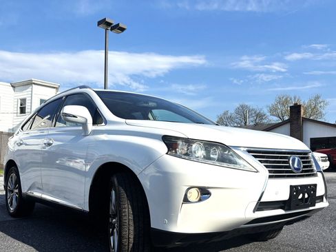 Used 2013 Lexus RX 450h AWD w/ Navigation Pkg image 3