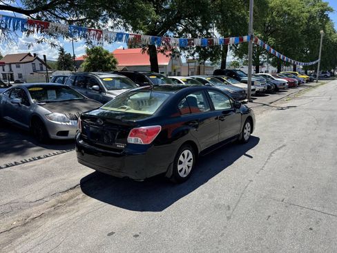 Used 2012 Subaru Impreza 2.0i AWD/4WD image 4