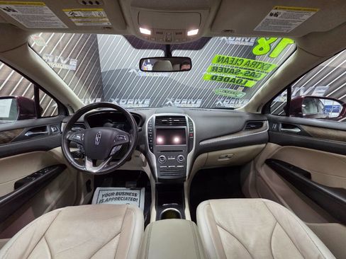 Used 2018 Lincoln MKC Reserve image 19