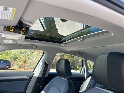 New 2026 Volkswagen Jetta SE FWD image 23