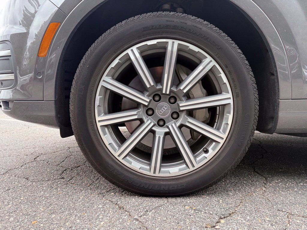 Used 2019 Audi Q7 2.0T Premium Plus AWD/4WD image 8