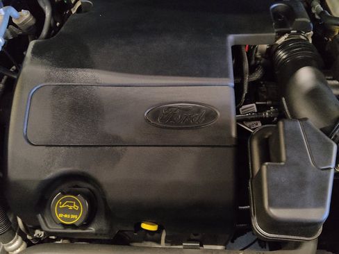 Used 2017 Ford Explorer FWD image 30