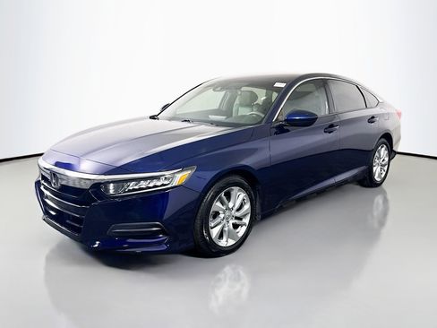 Used 2019 Honda Accord LX image 4