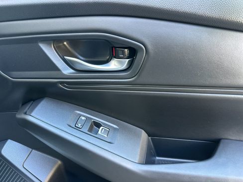 Certified 2023 Honda Accord EX image 18