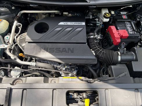 Used 2025 Nissan Rogue SV AWD/4WD image 33