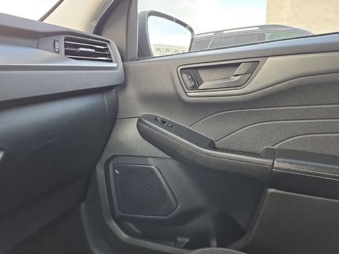 Used 2024 Ford Escape Active AWD/4WD image 26