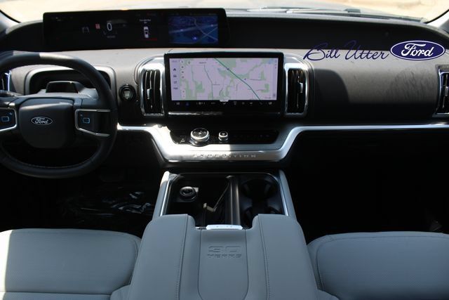 New 2027 Ford Expedition Platinum RWD image 12