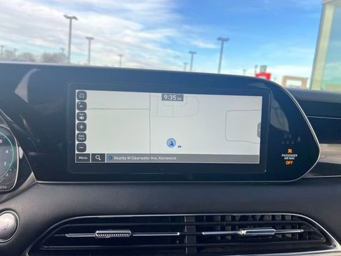 Used 2021 Hyundai Palisade Calligraphy image 15