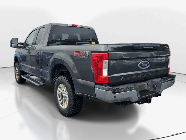 Used 2019 Ford F250 XLT w/ XLT Value Package AWD/4WD image 5
