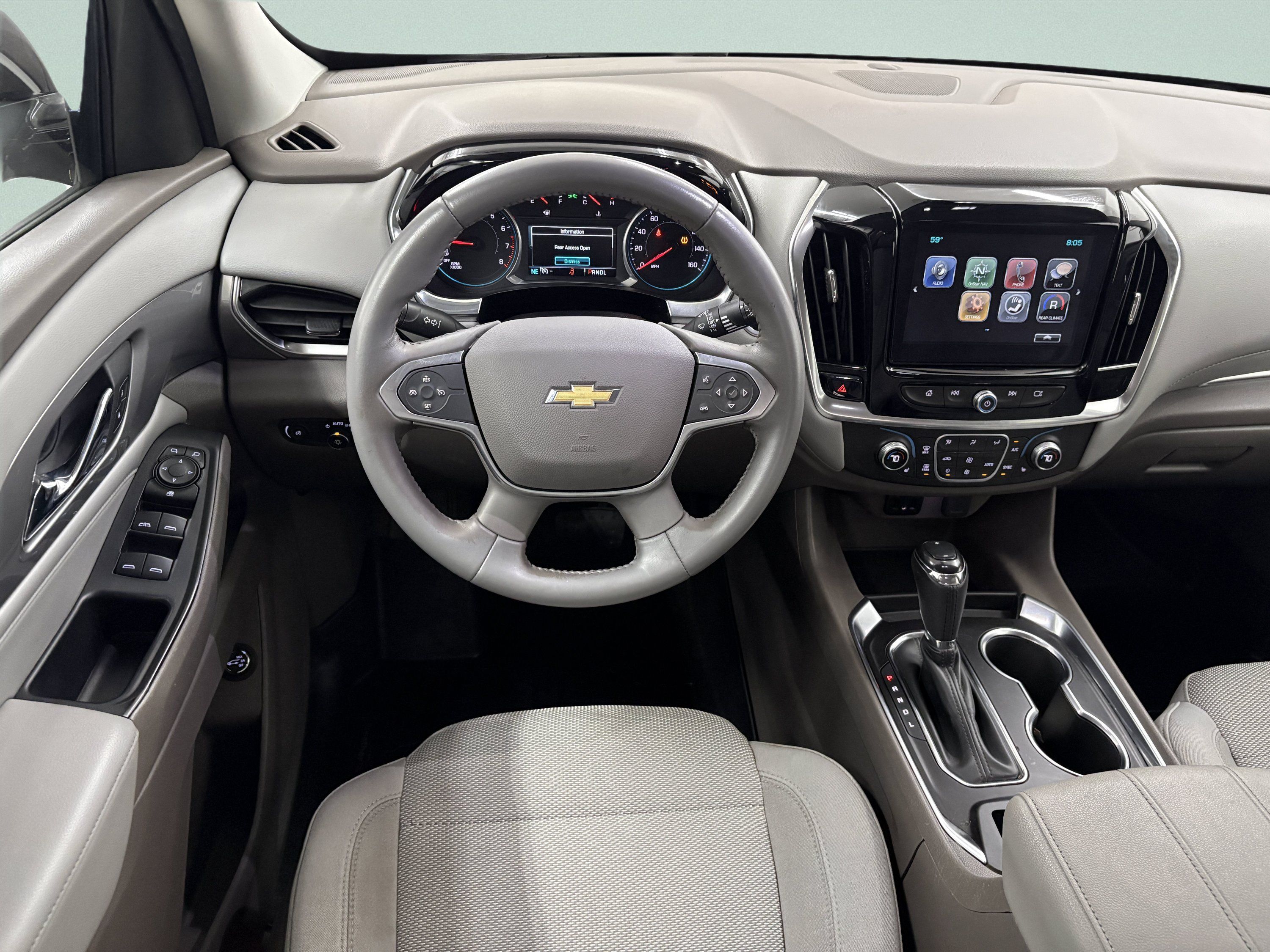 Used 2018 Chevrolet Traverse LT FWD image 11