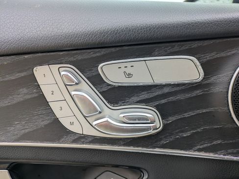 Used 2018 Mercedes-Benz GLC 300 image 23