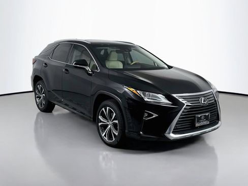 Used 2017 Lexus RX 350 FWD w/ Premium Package image 3