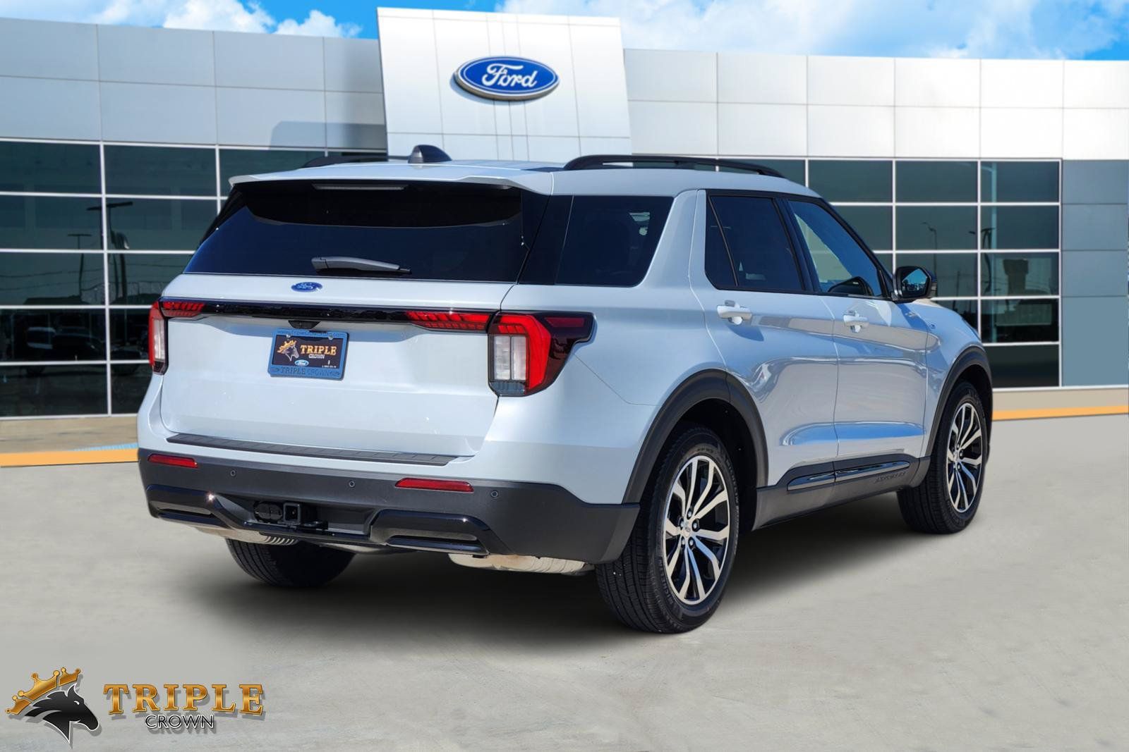 New 2026 Ford Explorer ST-Line RWD image 5
