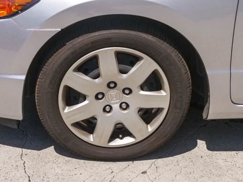Used 2008 Honda Civic LX image 5