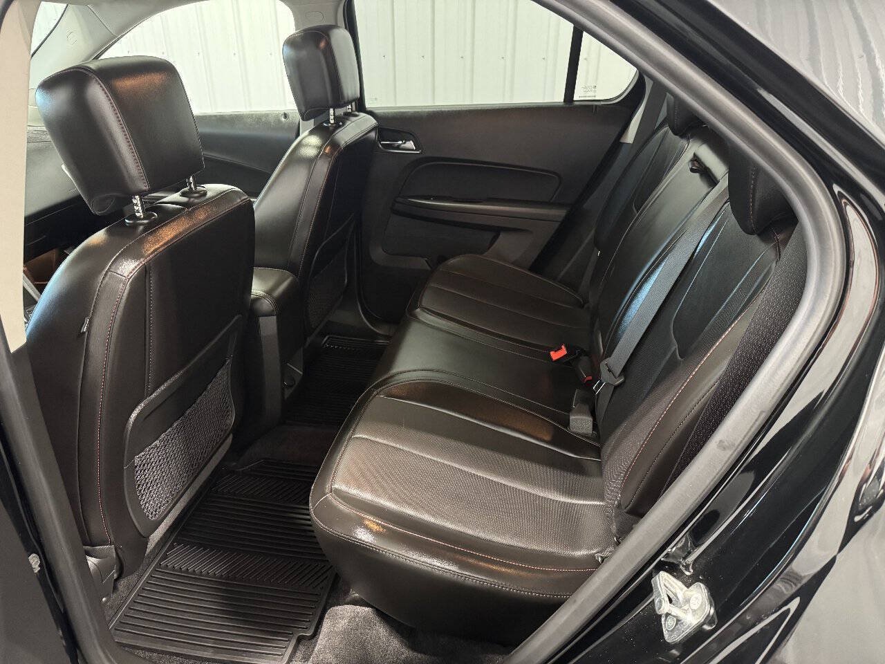 Used 2016 Chevrolet Equinox LTZ w/ Enhanced Convenience Package AWD/4WD image 12