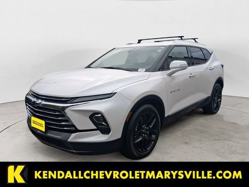 Used 2025 Chevrolet Blazer Premier w/ Driver Confidence II Package AWD/4WD image 1