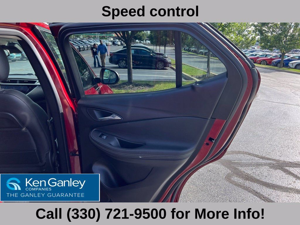 Used 2023 Buick Encore GX Essence w/ Experience Buick Package FWD image 51