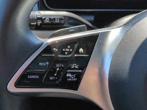 Used 2023 Mercedes-Benz GLC 300 4MATIC image 16