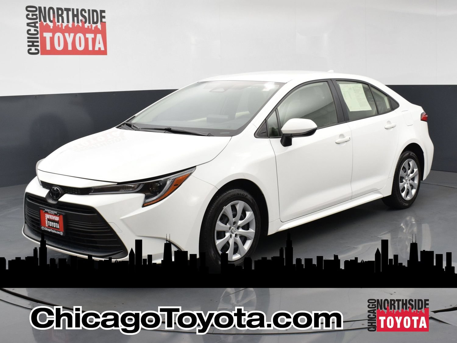 Used 2024 Toyota Corolla LE FWD image 1