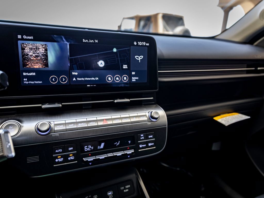 New 2025 Hyundai Kona SEL FWD image 20