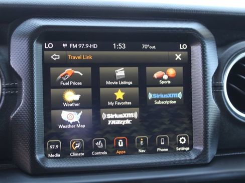 Used 2023 Jeep Wrangler Unlimited Sahara w/ Cold Weather Group AWD/4WD image 26