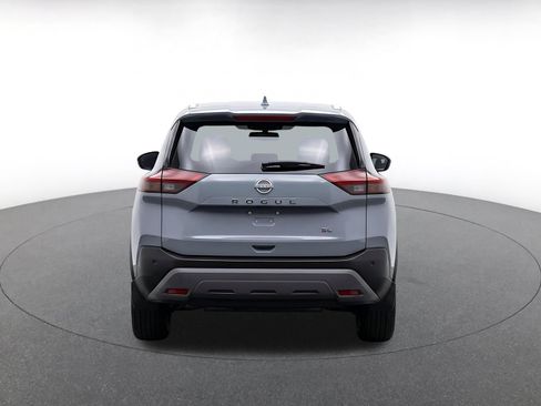 Used 2026 Nissan Rogue SL FWD image 6