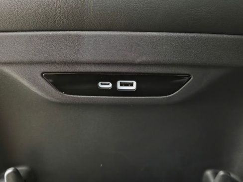 New 2026 Chrysler Pacifica Select image 28