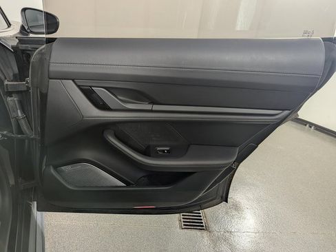 Used 2020 Porsche Taycan Turbo image 19