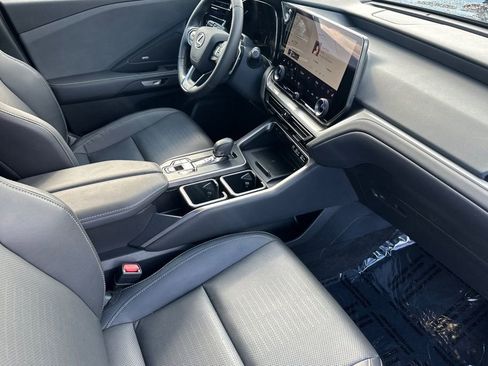 Used 2025 Lexus TX 350 AWD w/ Technology Package image 17