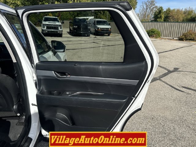 Used 2022 Hyundai Palisade SEL w/ Convenience Package AWD/4WD image 39