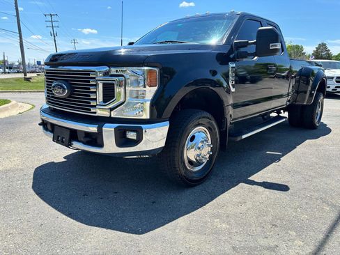 Used 2020 Ford F350 XLT w/ Camper Package AWD/4WD image 1