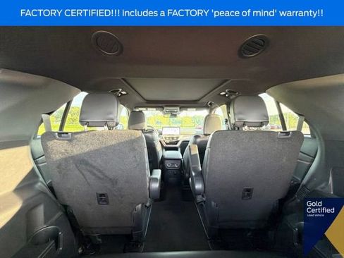 Used 2025 Ford Explorer ST AWD/4WD image 17