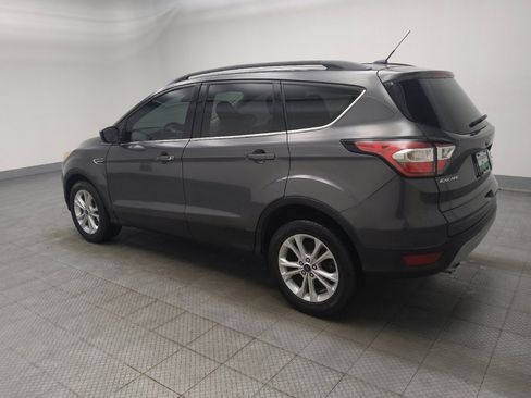 Used 2018 Ford Escape SE w/ Ford Safe & Smart Package FWD image 3