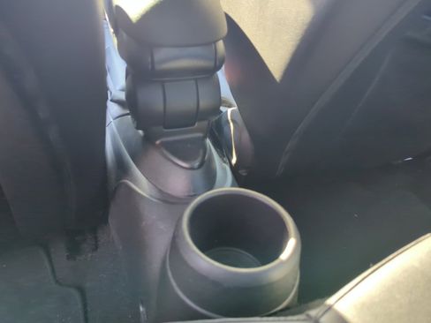 Used 2017 MINI Cooper S image 13