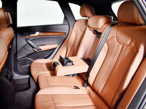 Used 2022 Audi Q5 2.0T Premium Plus image 28