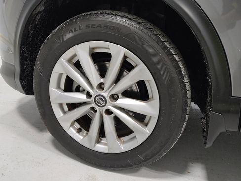 Used 2019 Nissan Rogue Sport S w/ Appearance Package image 31