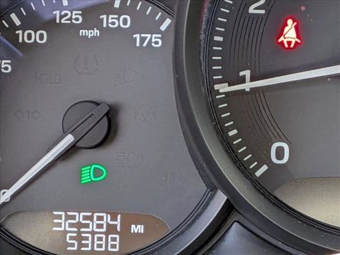 Used 2023 Porsche Macan Turbo AWD/4WD image 10