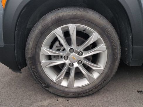 Used 2021 Chevrolet TrailBlazer LS FWD image 10