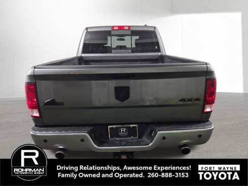Used 2012 RAM 1500 Classic SLT w/ Technology Group image 8