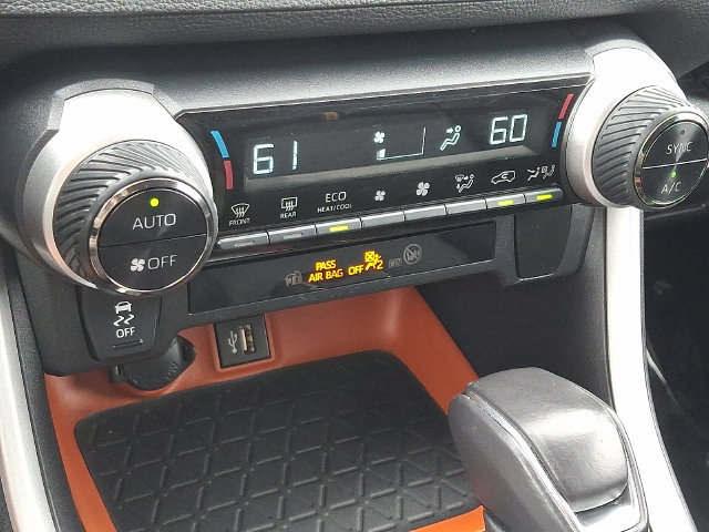 Used 2024 Toyota RAV4 Adventure AWD/4WD image 15