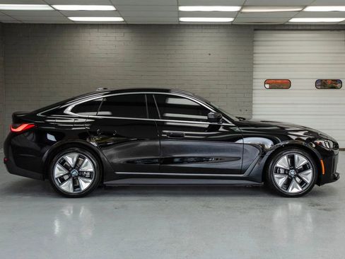 Used 2025 BMW i4 eDrive40 w/ Driving Assistance Package image 3