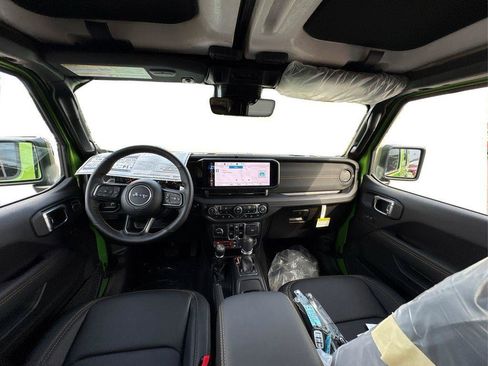 New 2025 Jeep Wrangler Unlimited Rubicon 392 AWD/4WD image 24