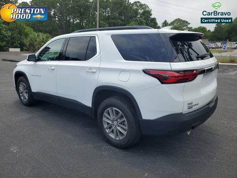 Used 2024 Chevrolet Traverse LT FWD image 4